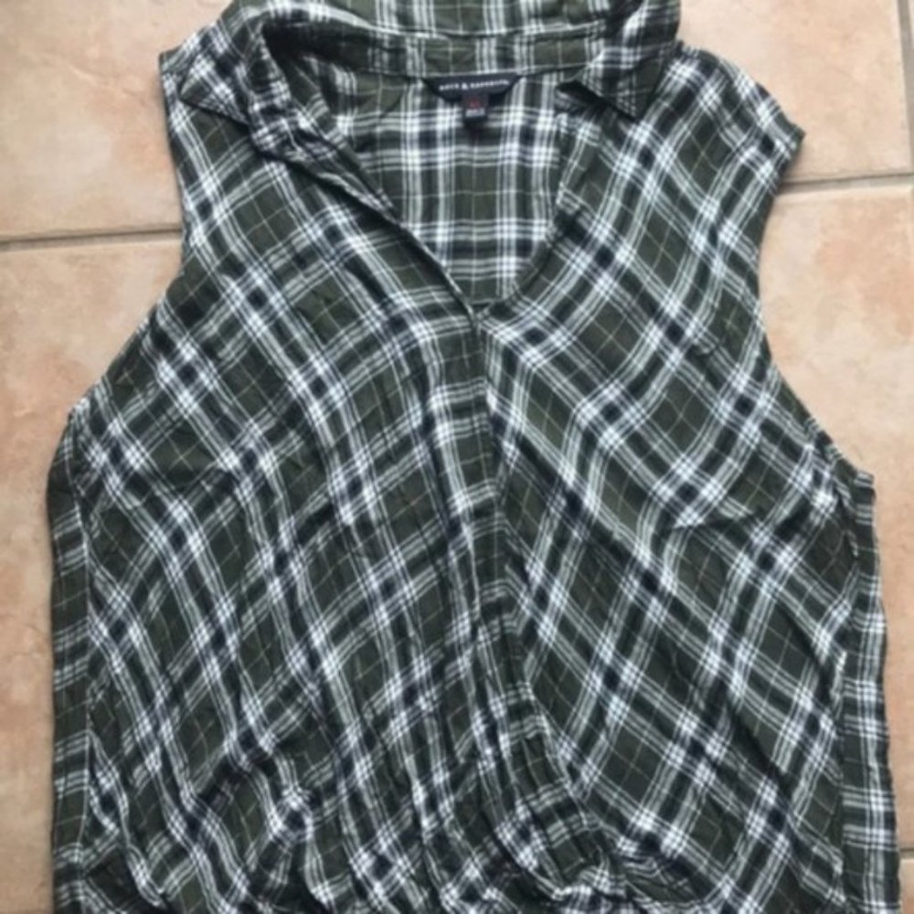 Rock and Republic Hi-low tank top XL